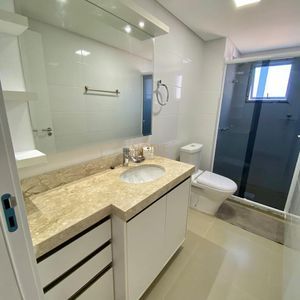 Apartamento com 109m², 3 dormitórios, 1 suíte, 2 vagas no San Pietro em Torres para Comprar