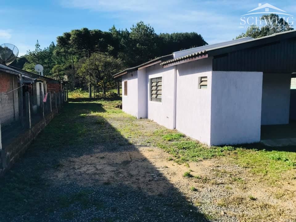 Casa à venda com 2 quartos, 70m² - Foto 4