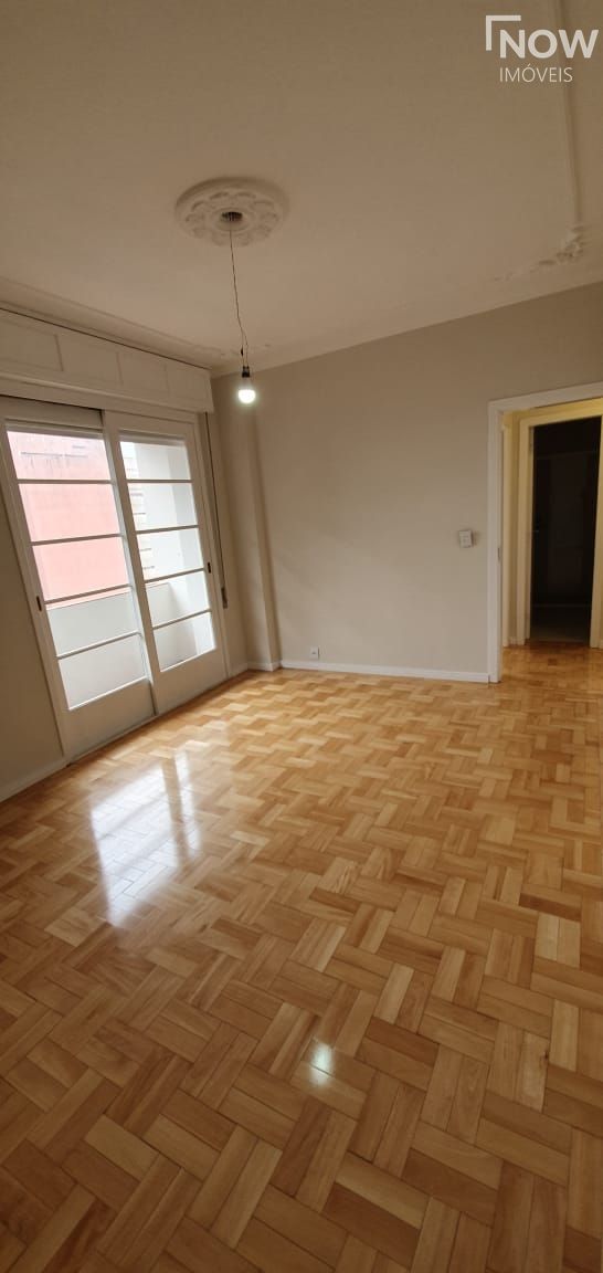 Apartamento à venda com 3 quartos, 143m² - Foto 20