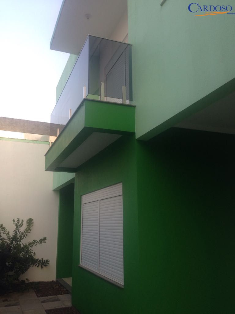 Apartamento com 3 Dormitórios à venda, 158 m² por R$ 400.000,00