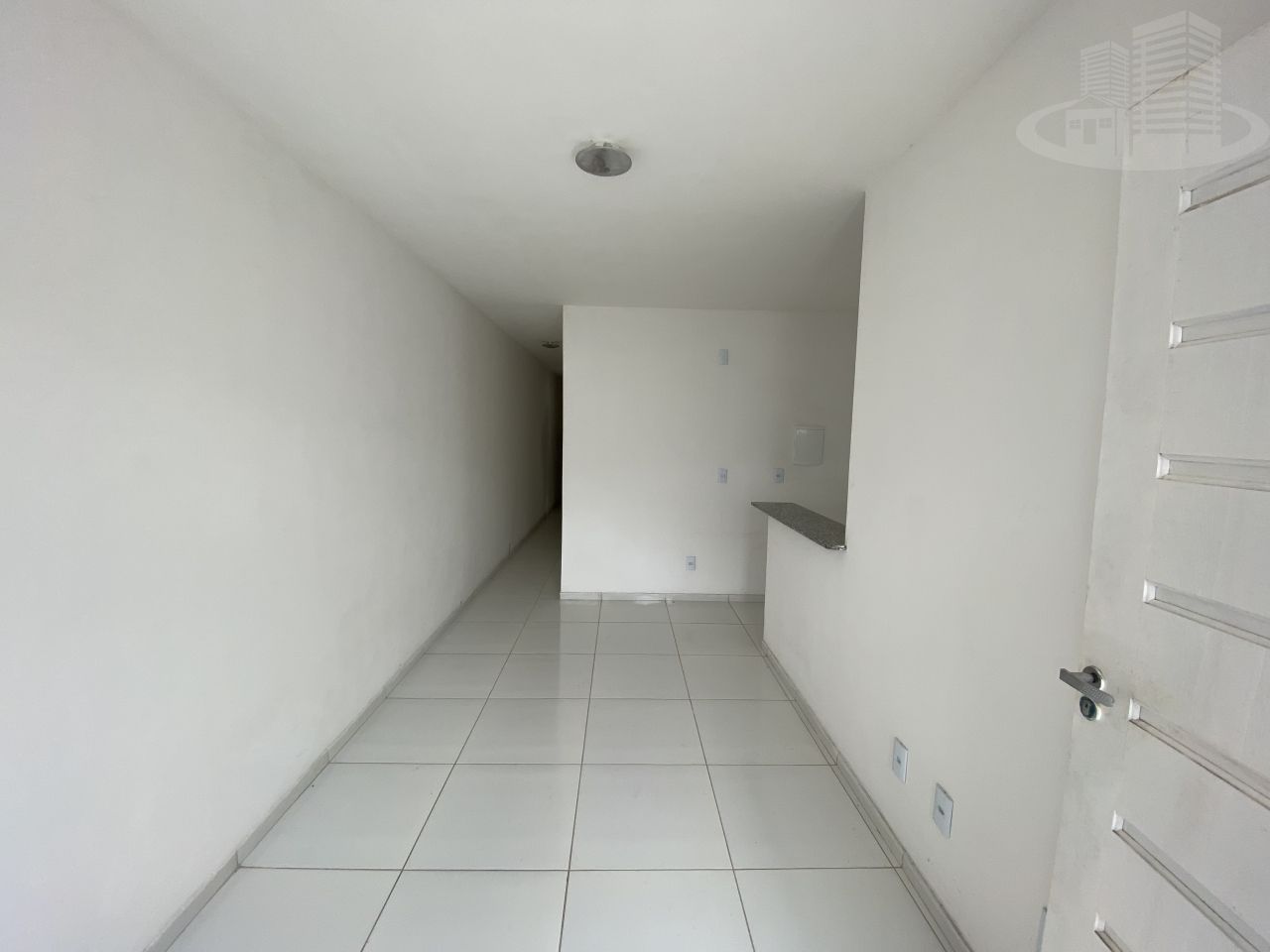 Casa à venda com 3 quartos, 84m² - Foto 3