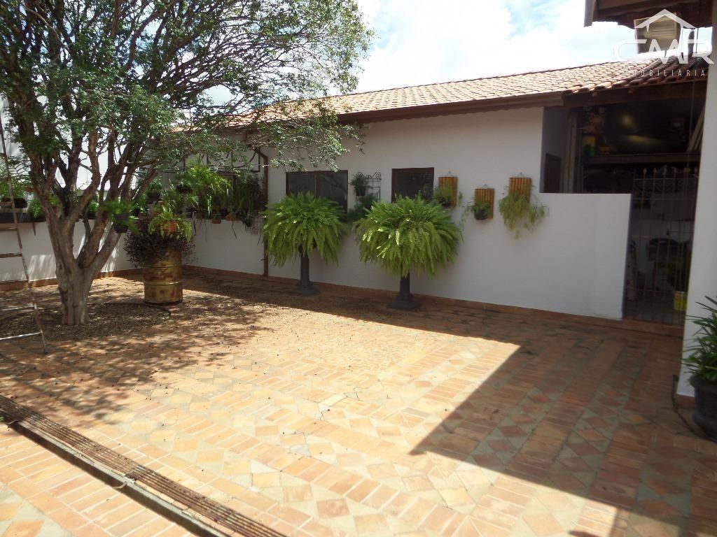 Chácara à venda com 4 quartos, 550m² - Foto 26