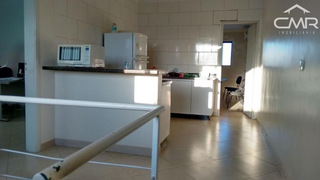 Depósito-Galpão-Armazém à venda com 2 quartos, 375m² - Foto 8