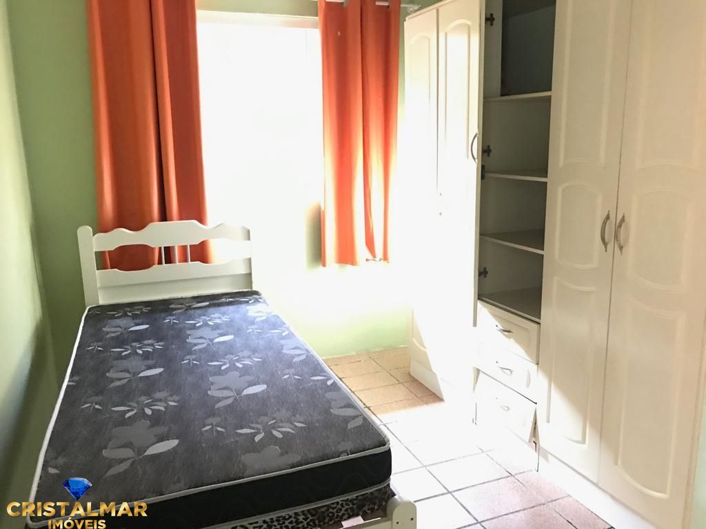 Casa à venda com 3 quartos, 110m² - Foto 13