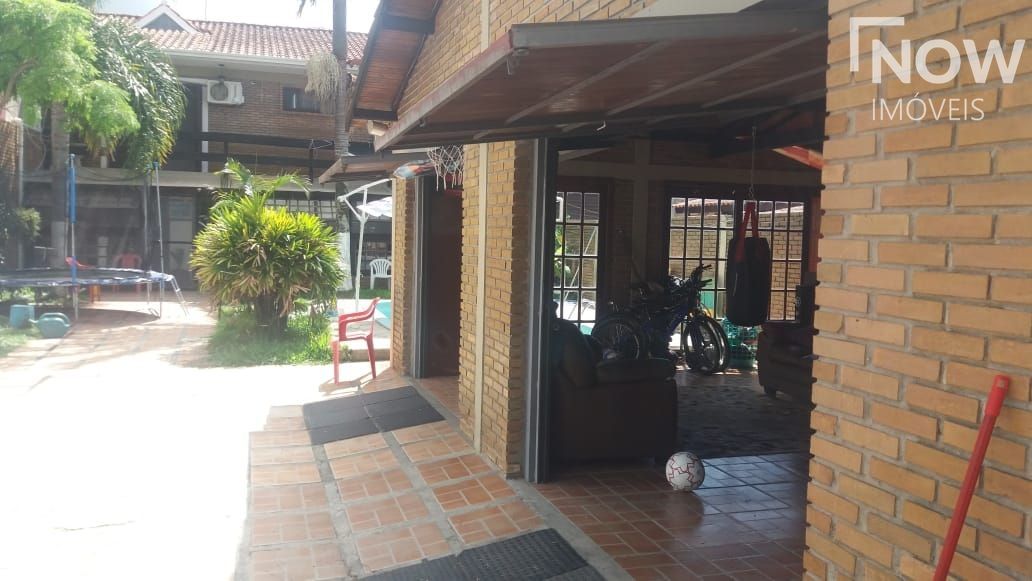 Sobrado à venda com 3 quartos, 250m² - Foto 2