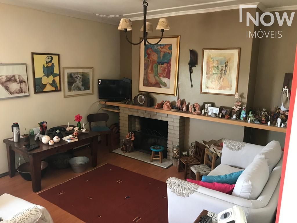 Apartamento à venda com 3 quartos, 157m² - Foto 1