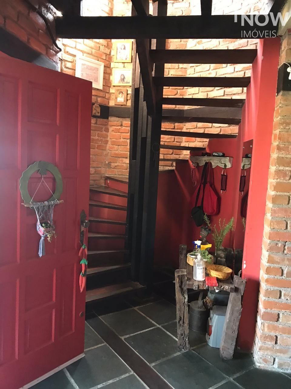 Sobrado à venda com 3 quartos, 200m² - Foto 9