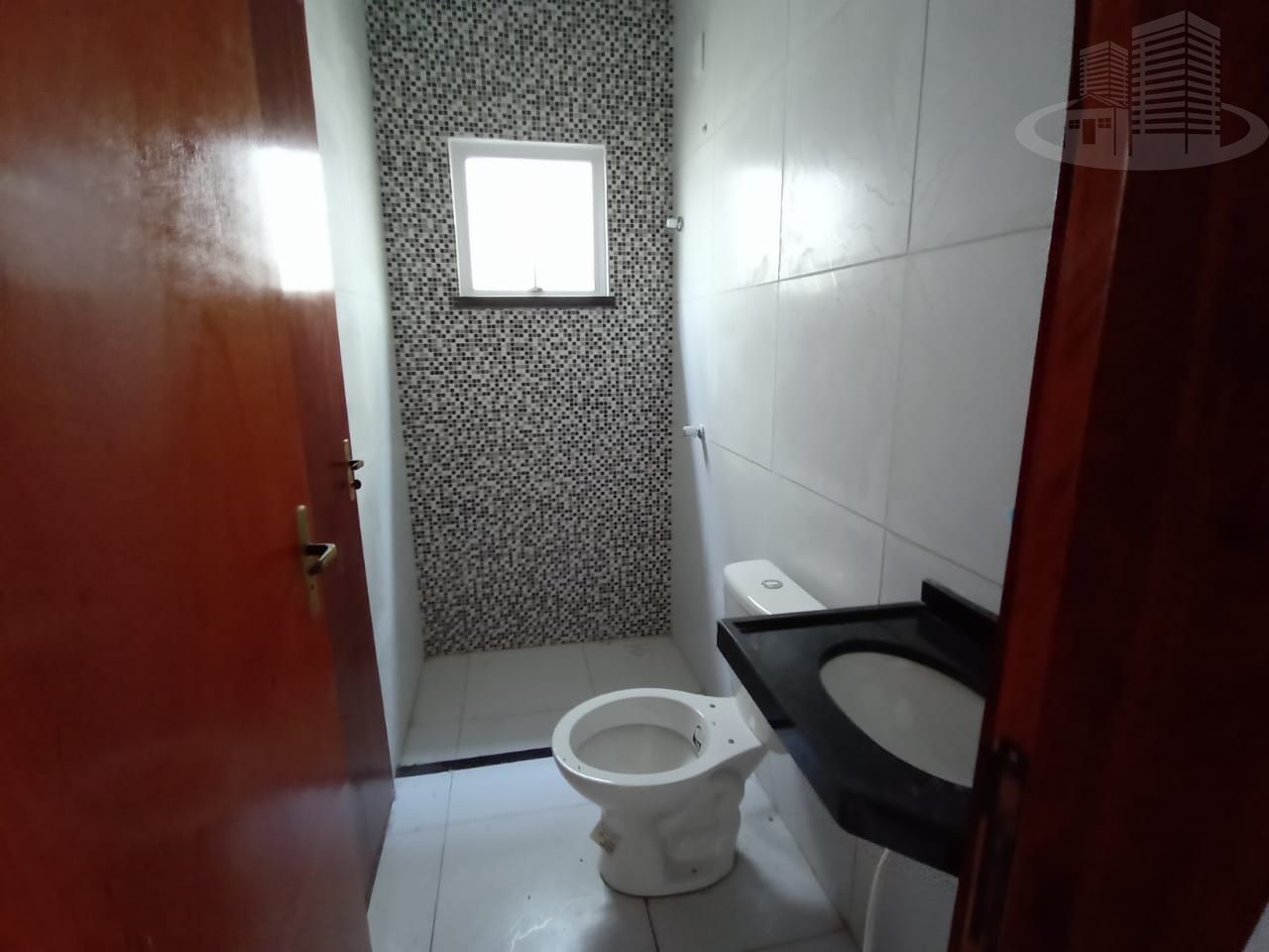 Casa à venda com 3 quartos, 82m² - Foto 11