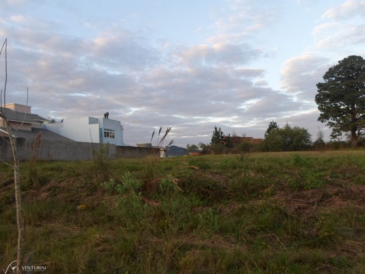 Terreno à venda, 420m² - Foto 1