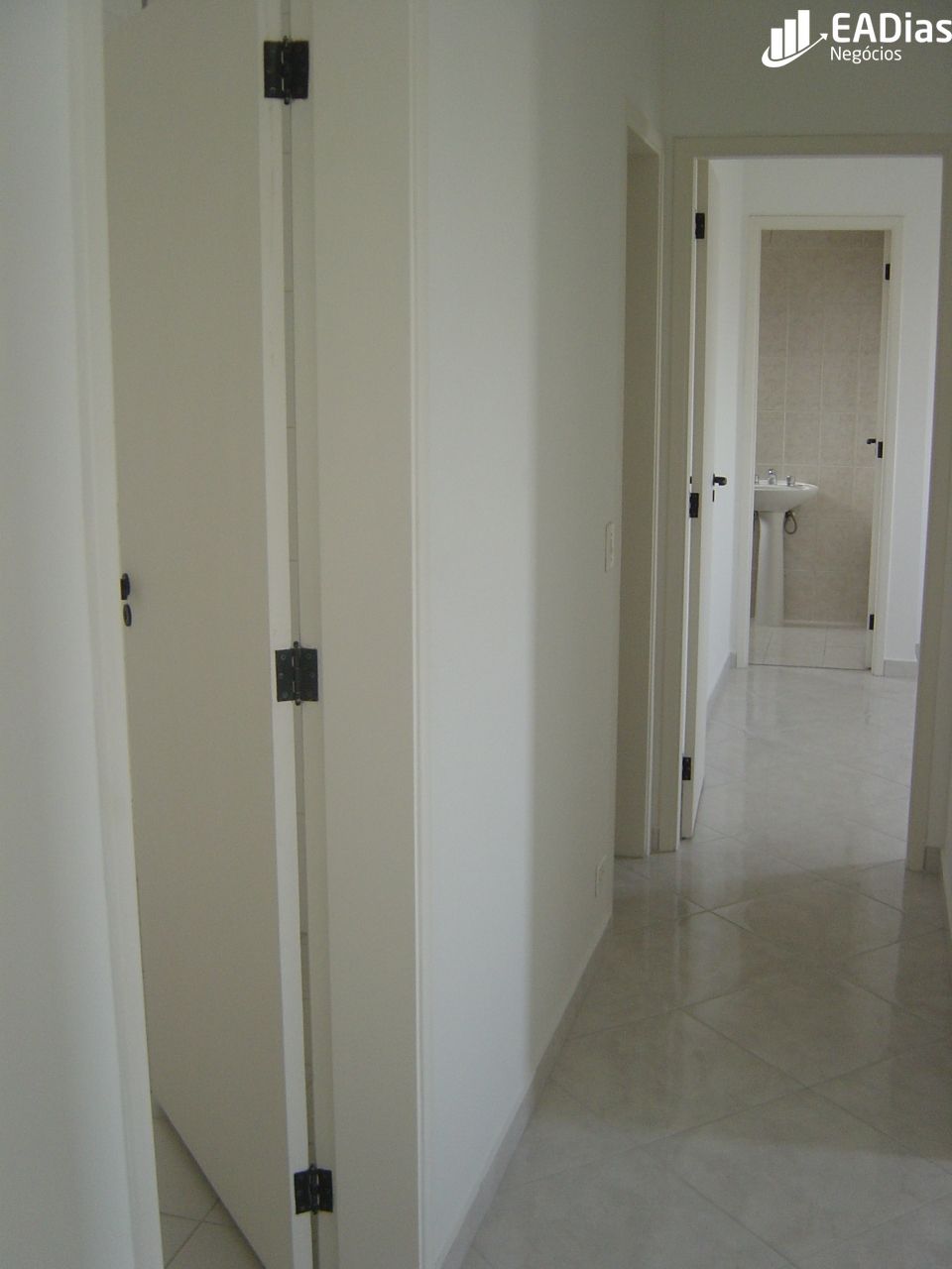 Apartamento à venda com 3 quartos, 70m² - Foto 13