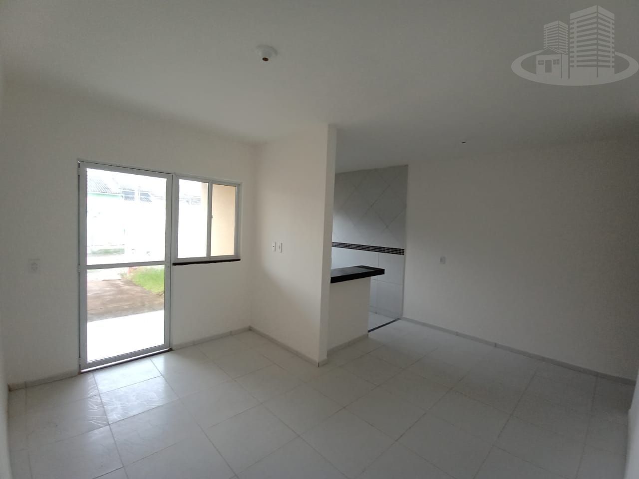 Casa à venda com 3 quartos, 82m² - Foto 8