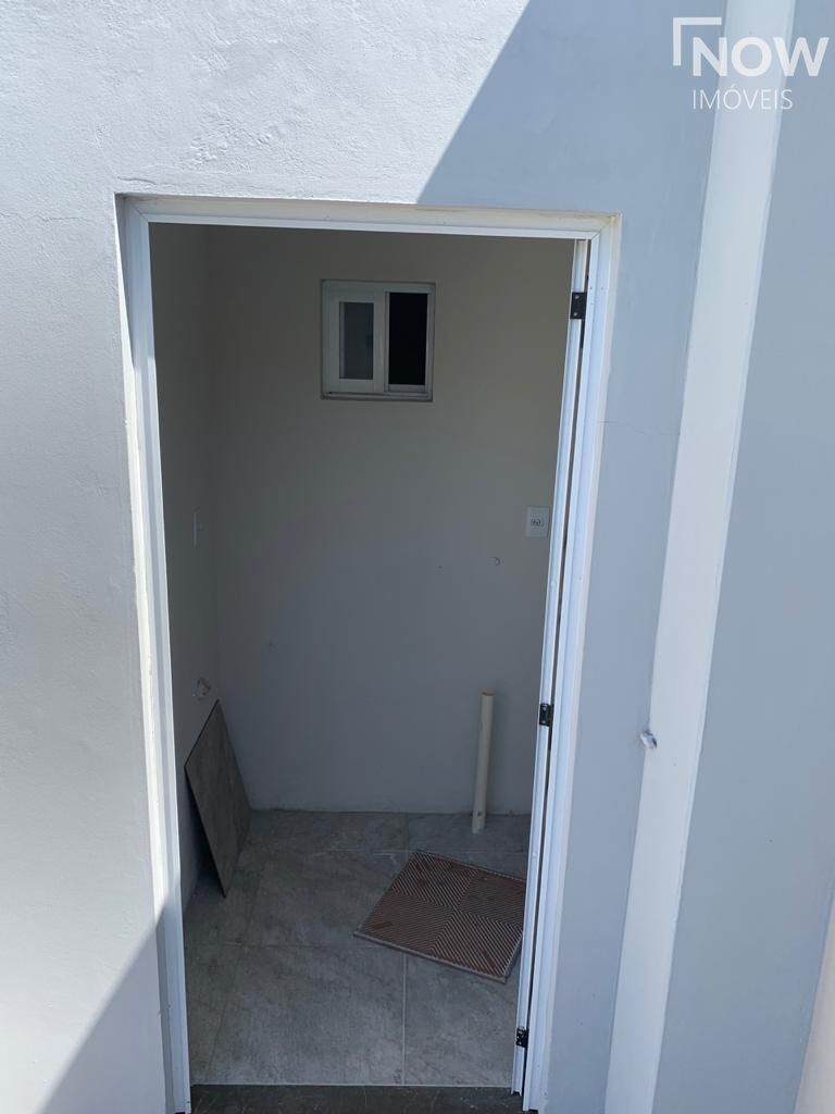 Casa à venda com 3 quartos, 91m² - Foto 12