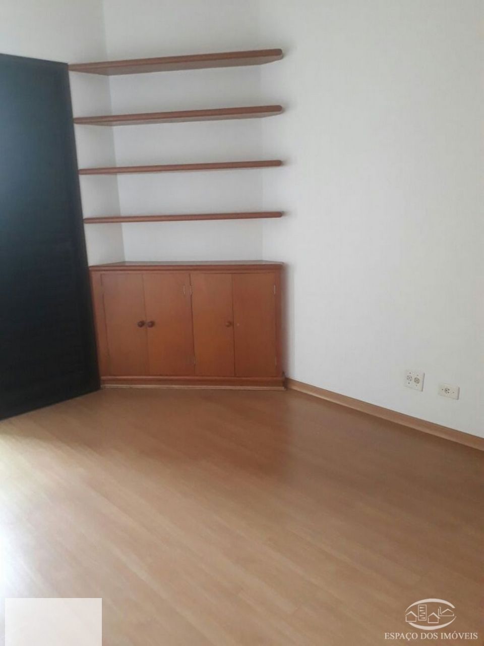 Apartamento à venda e aluguel com 2 quartos, 60m² - Foto 4