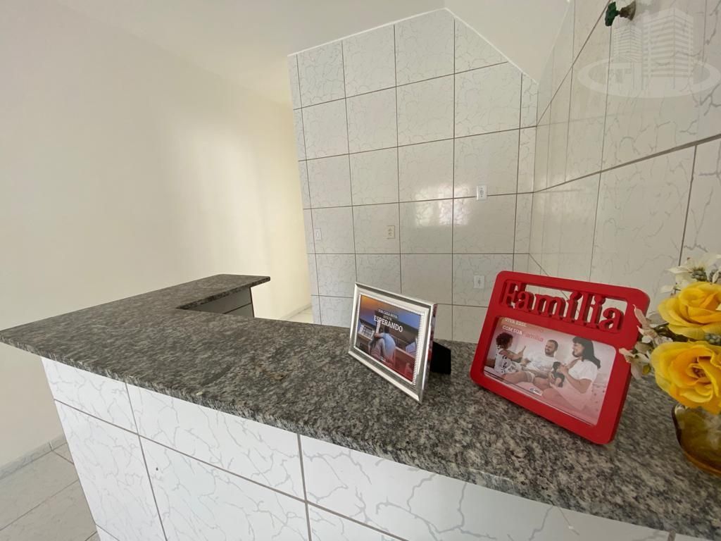 Casa à venda com 3 quartos, 84m² - Foto 14