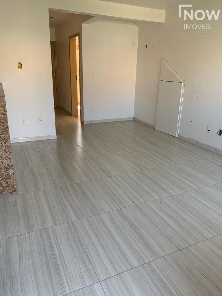 Casa à venda com 4 quartos, 150m² - Foto 9