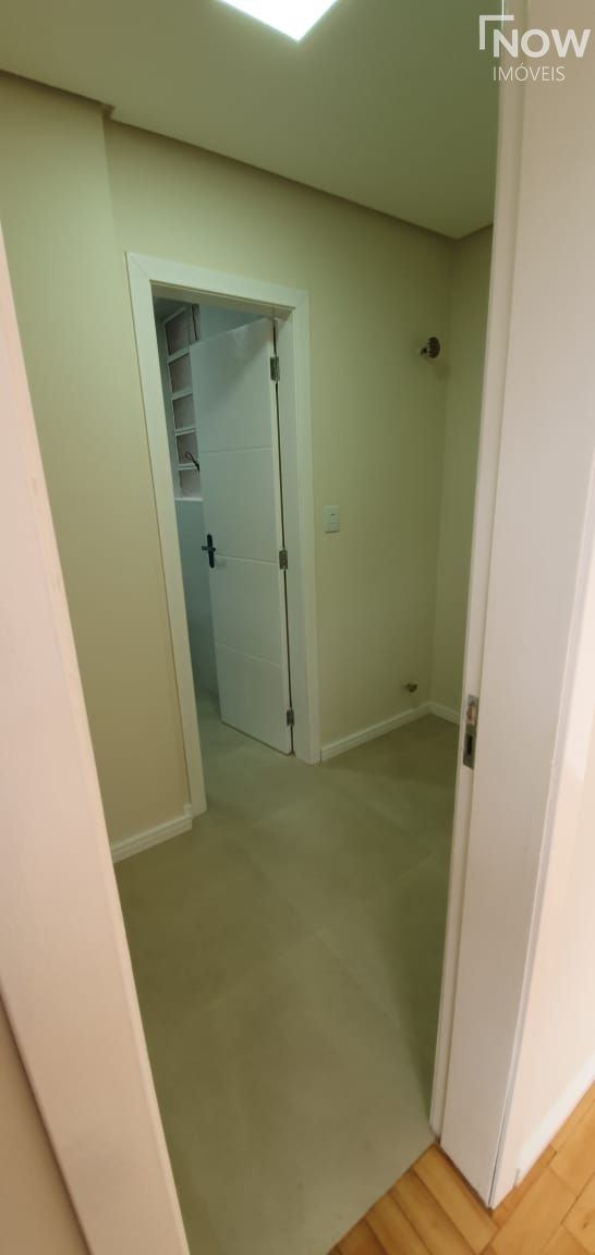 Apartamento à venda com 3 quartos, 143m² - Foto 23