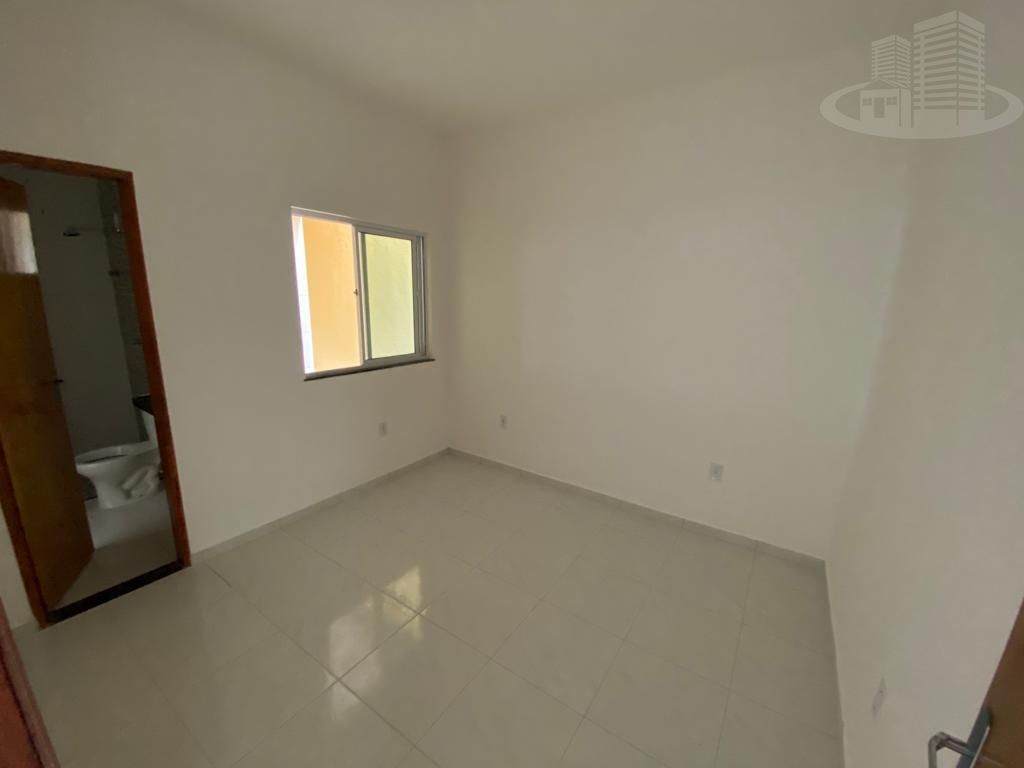 Casa à venda com 2 quartos, 88m² - Foto 6