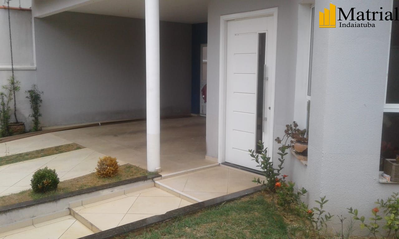 Casa à venda com 4 quartos, 240m² - Foto 3