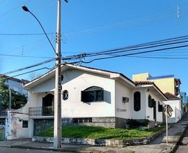 Casa à venda com 100m² na Travessa Lucas Barbosa, Nossa Senhora do Rosário  em Santa Maria, RS