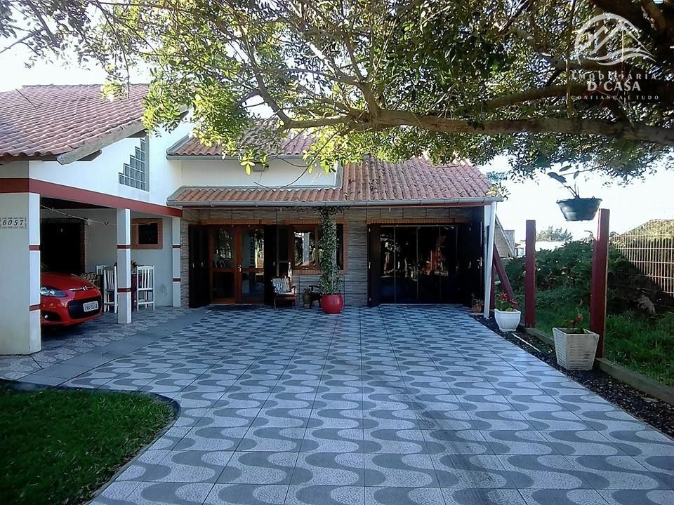 Casa à venda com 136.32m² , Nazaré em Cidreira, RS