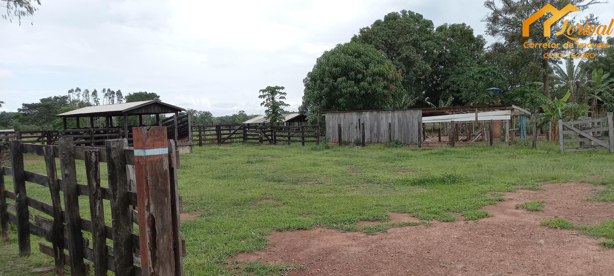 Fazenda à venda com 2 quartos, 157300m² - Foto 22