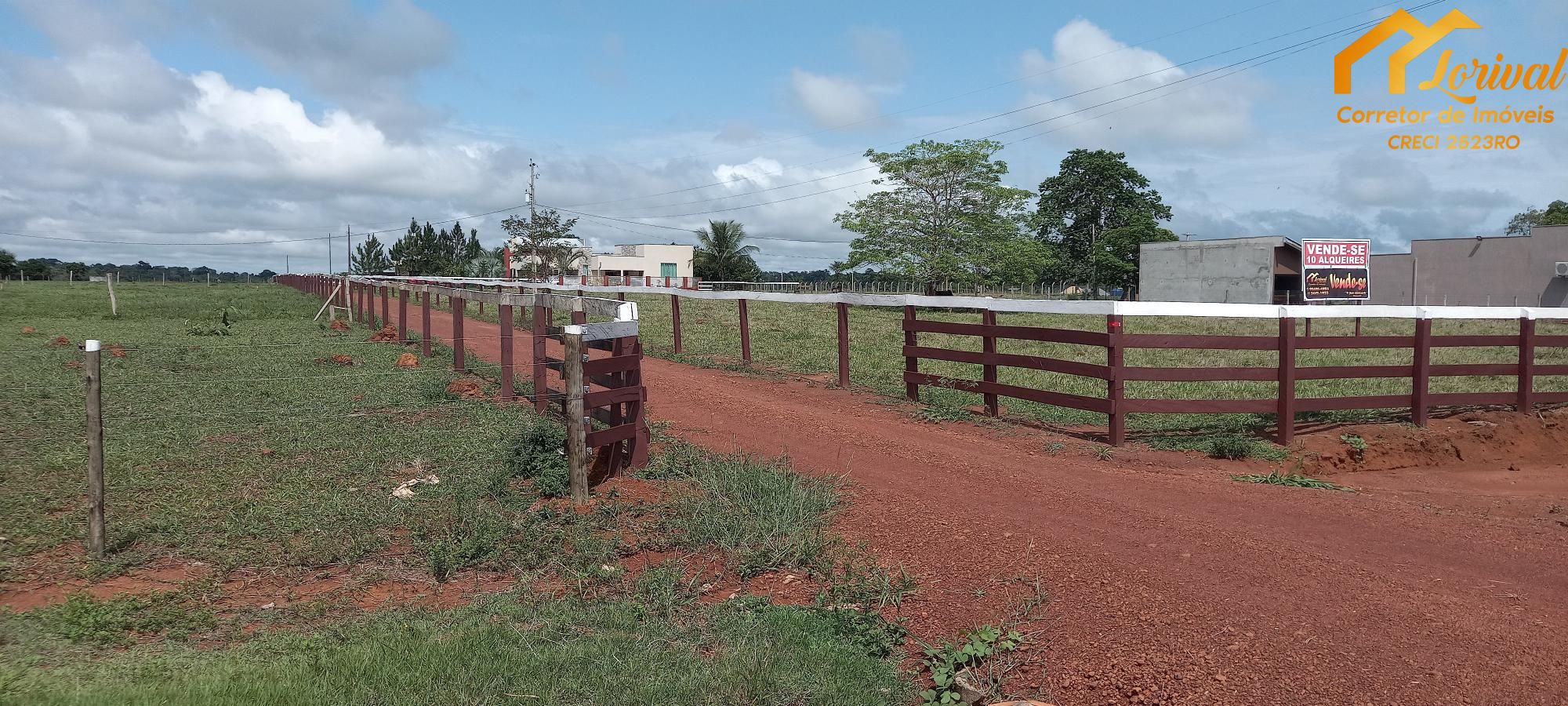 Sítio, 3 quartos, 242000 hectares - Foto 1