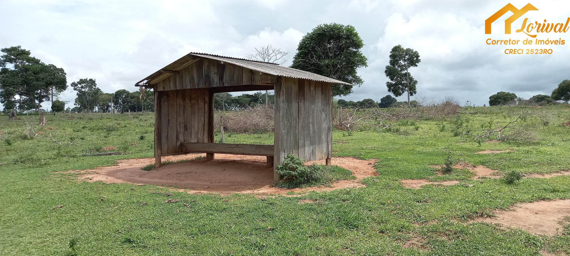 Fazenda à venda com 2 quartos, 157300m² - Foto 33