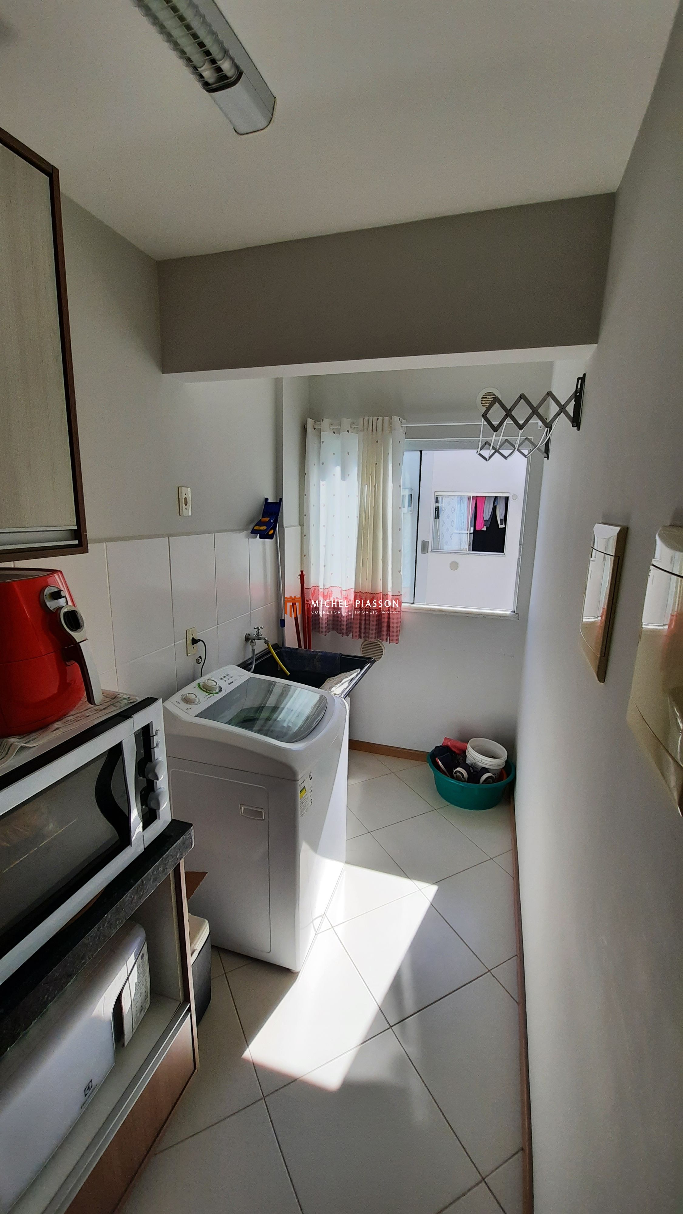 Apartamento à venda com 2 quartos, 67m² - Foto 7