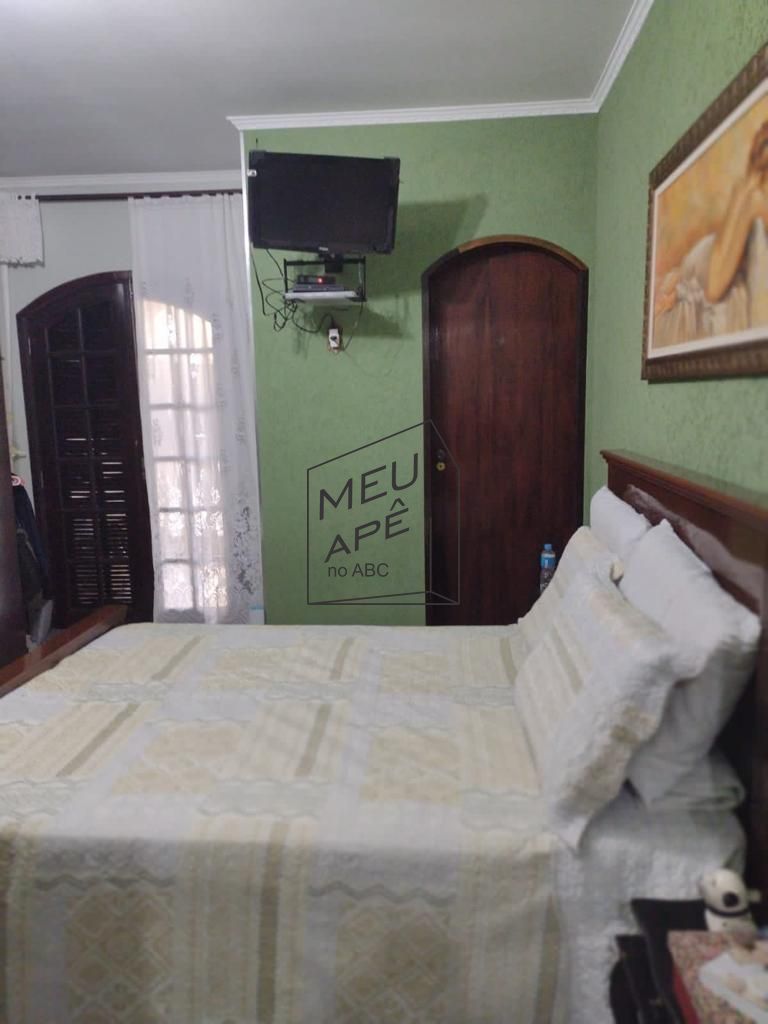 Sobrado à venda com 3 quartos, 200m² - Foto 15