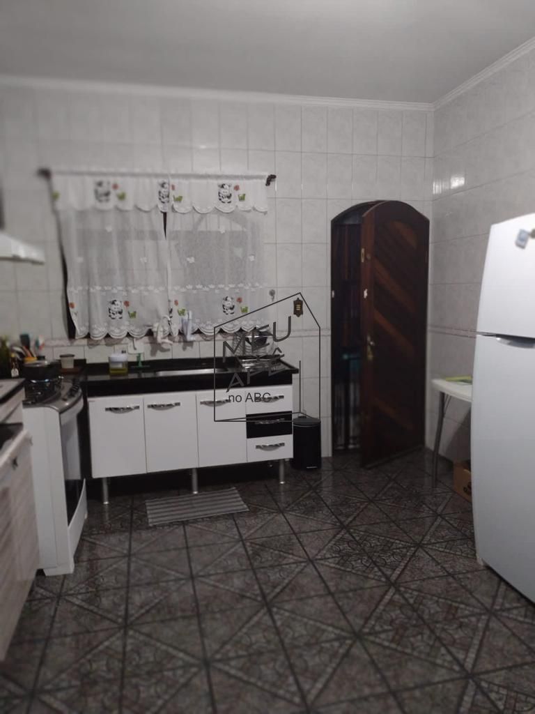 Sobrado à venda com 3 quartos, 200m² - Foto 3