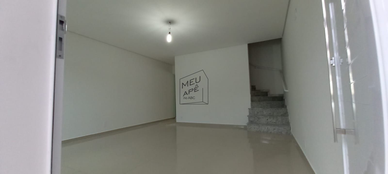 Sobrado à venda com 2 quartos, 140m² - Foto 24