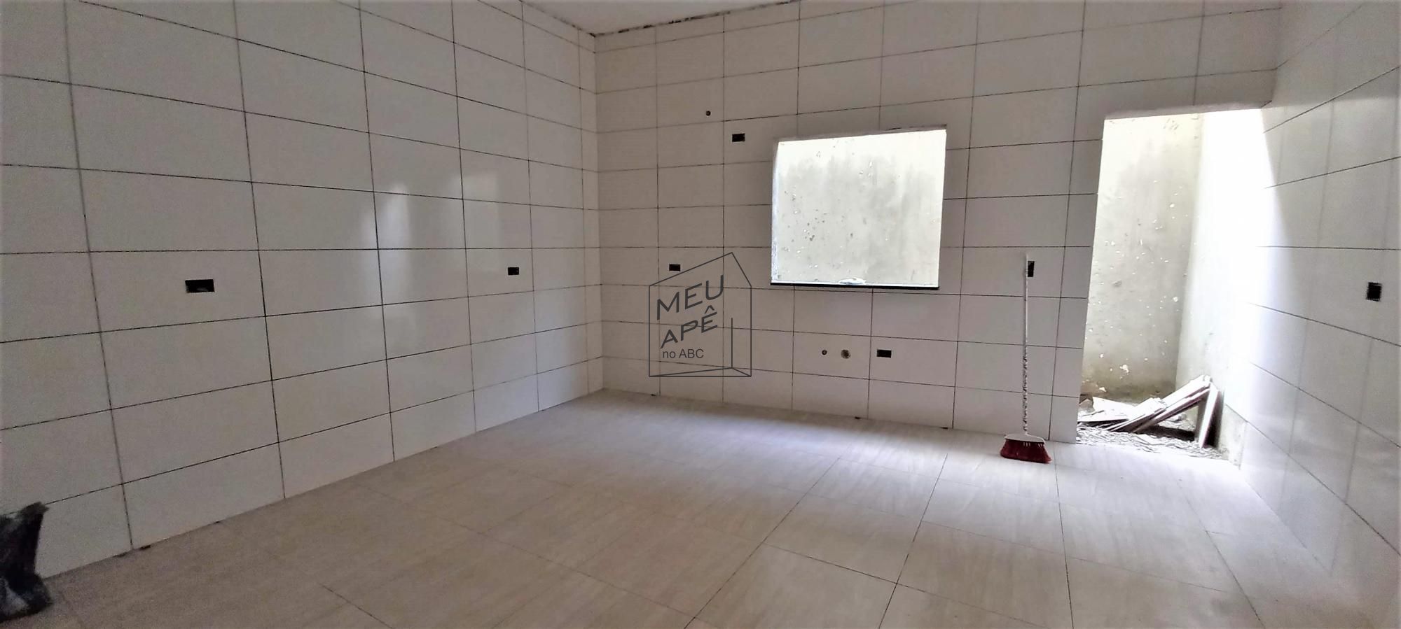 Sobrado à venda com 2 quartos, 95m² - Foto 4