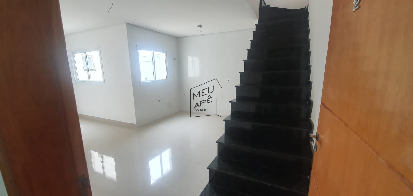 Cobertura à venda com 2 quartos, 104m² - Foto 4