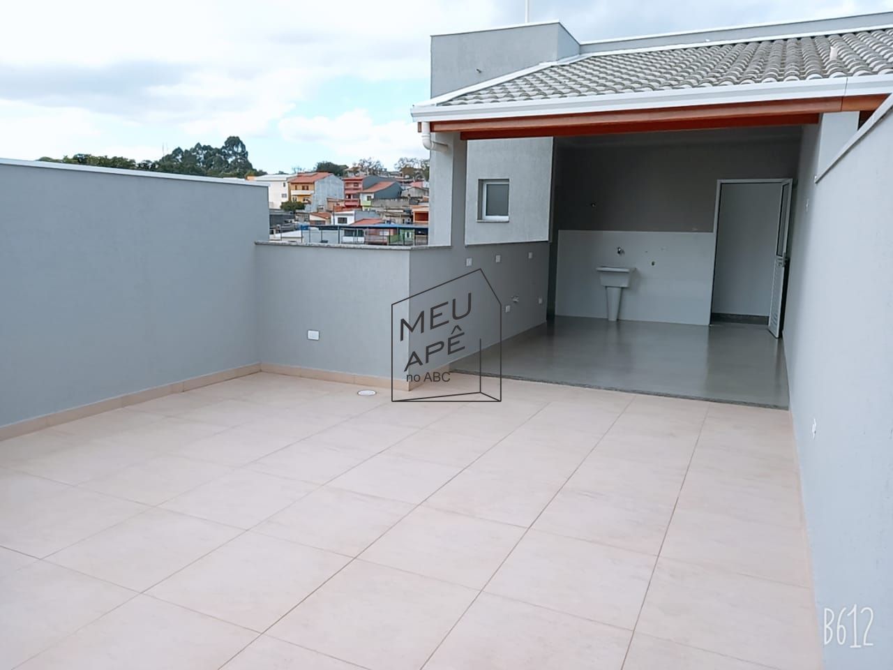 Apartamento à venda com 2 quartos, 100m² - Foto 21