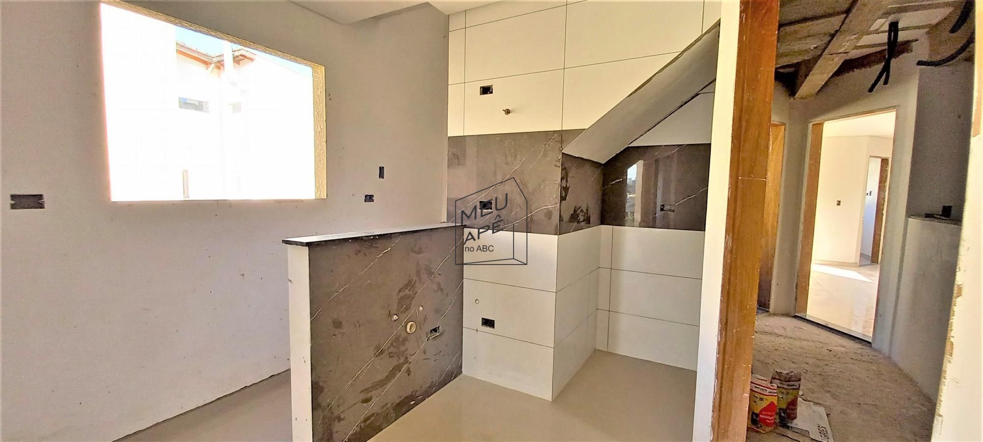 Cobertura à venda com 2 quartos, 84m² - Foto 4