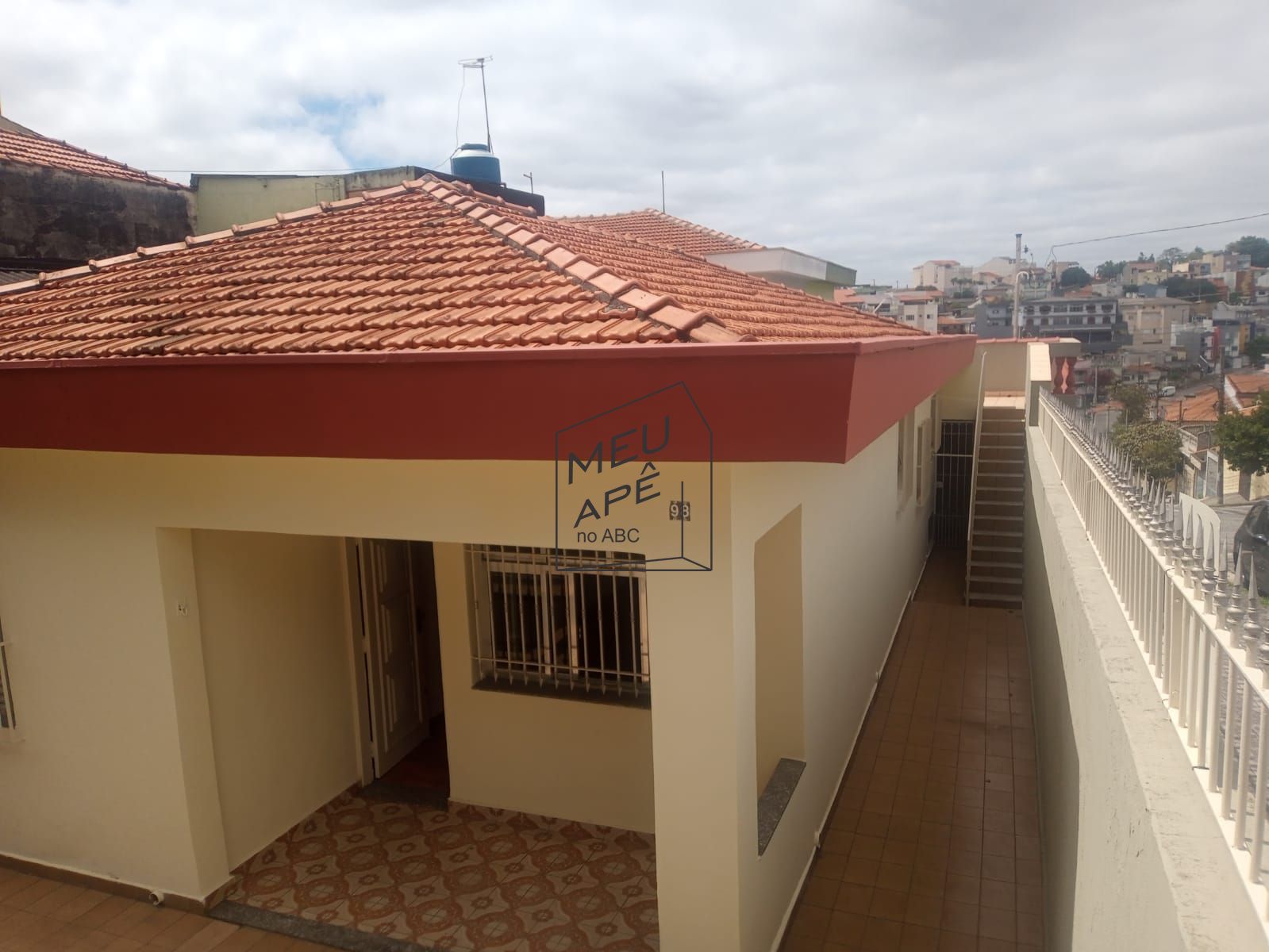 Casa à venda com 3 quartos, 153m² - Foto 3