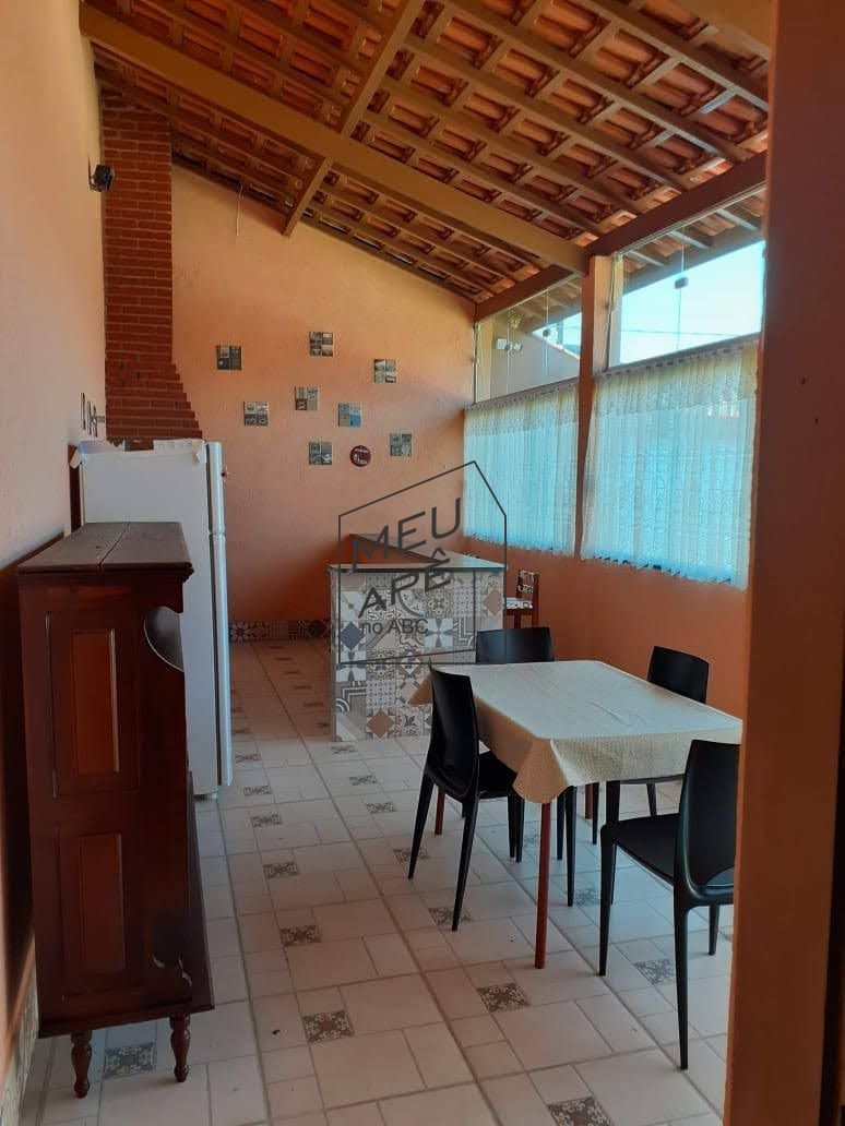 Casa à venda com 2 quartos, 365m² - Foto 5