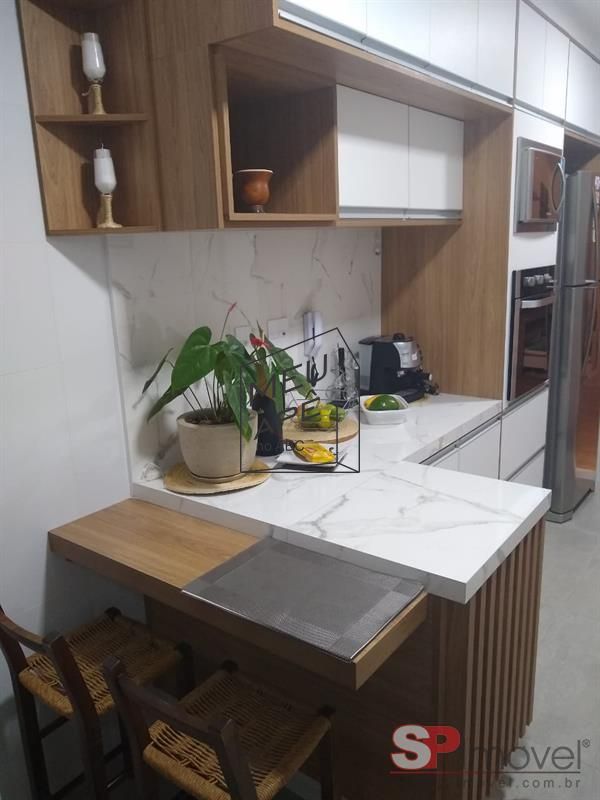 Apartamento à venda com 3 quartos, 96m² - Foto 4