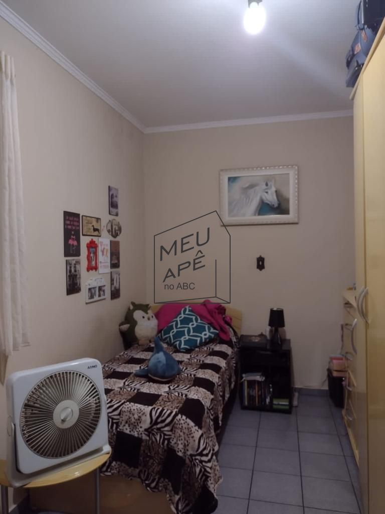 Sobrado à venda com 3 quartos, 200m² - Foto 11