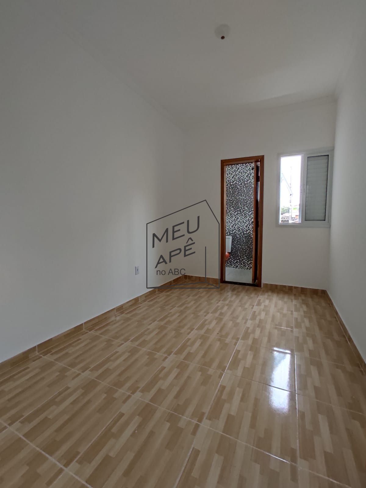 Apartamento à venda com 2 quartos, 42m² - Foto 17