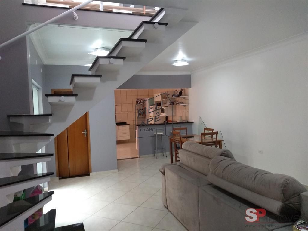 Sobrado, 3 quartos, 215 m² - Foto 1
