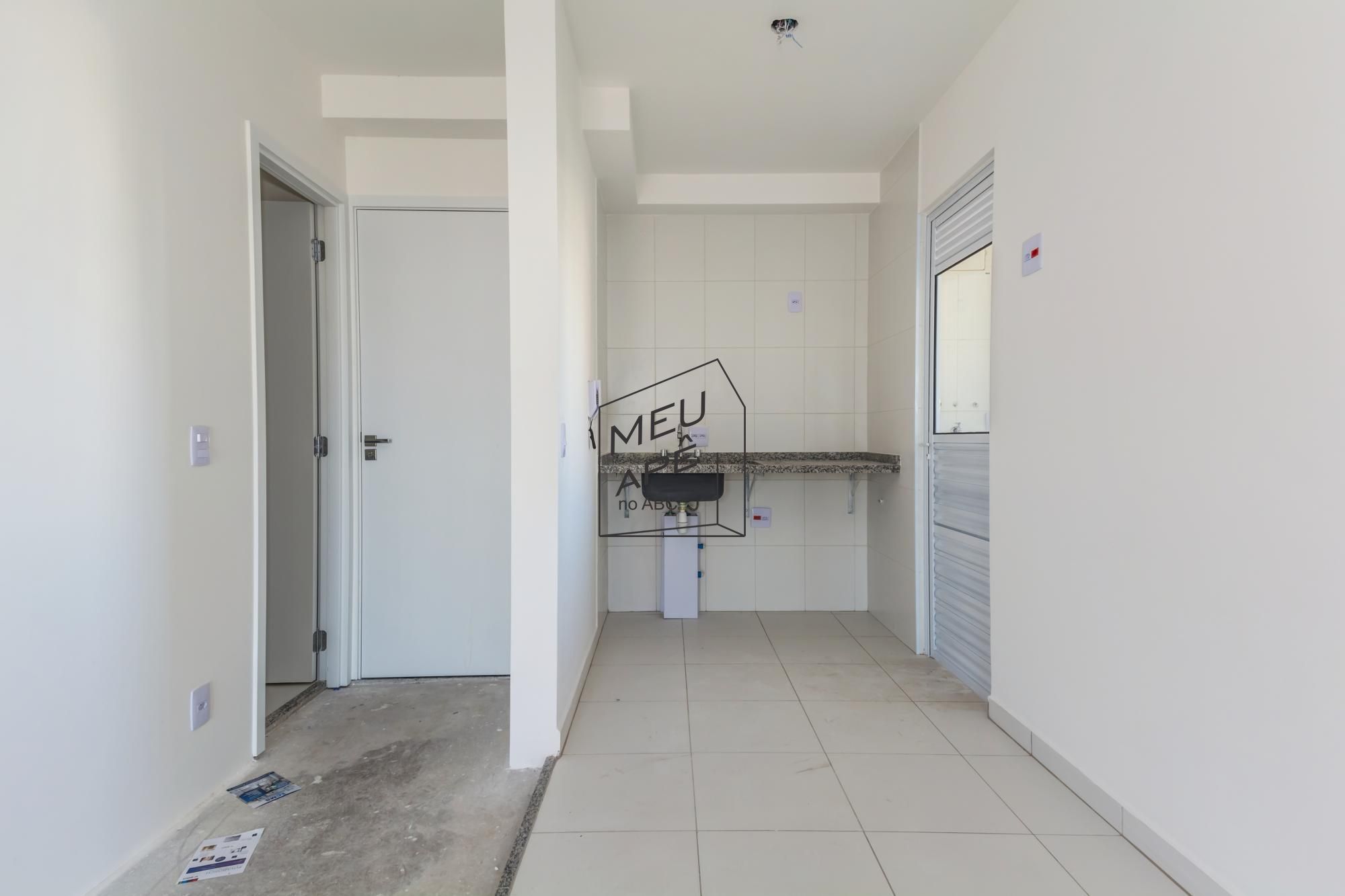 Apartamento à venda com 2 quartos, 67m² - Foto 4