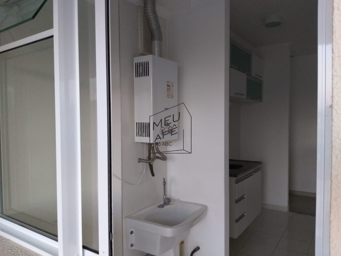 Apartamento à venda com 2 quartos, 65m² - Foto 19