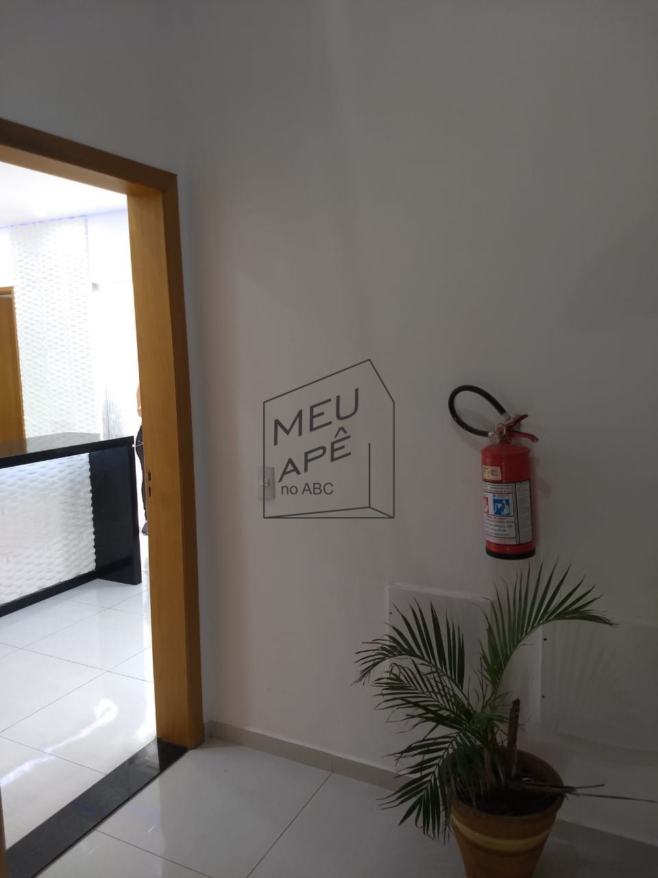 Apartamento à venda com 2 quartos, 42m² - Foto 14