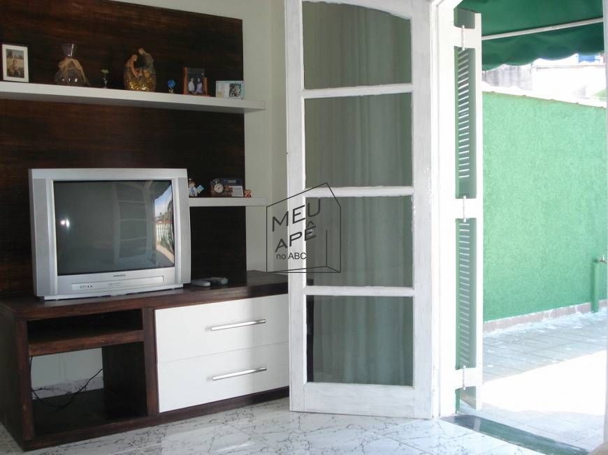 Sobrado à venda com 2 quartos, 210m² - Foto 5