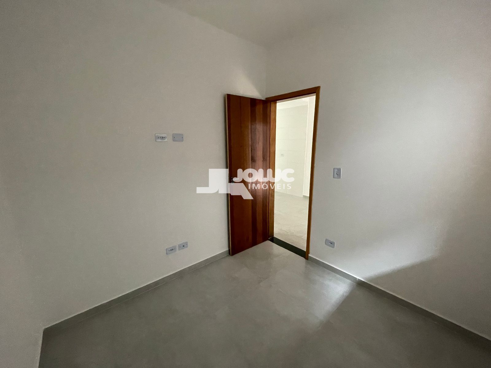 Apartamento à venda com 2 quartos, 40m² - Foto 5