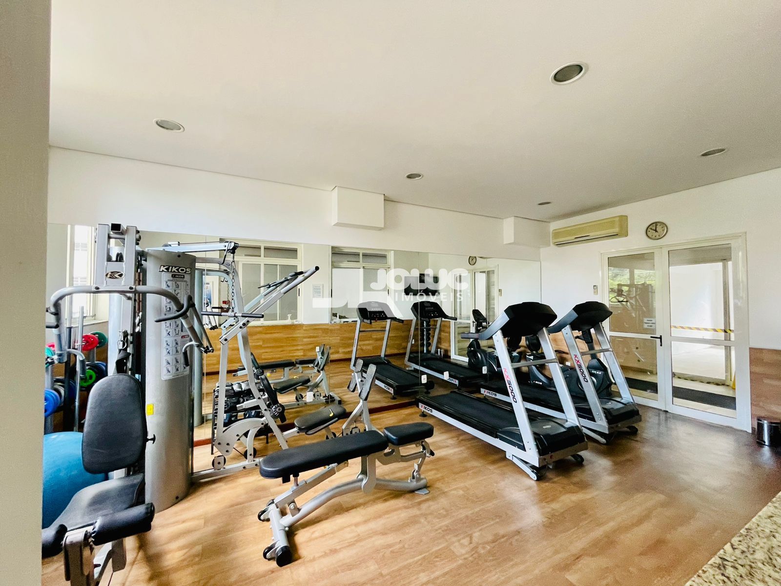 Apartamento, 3 quartos, 215 m² - Foto 53