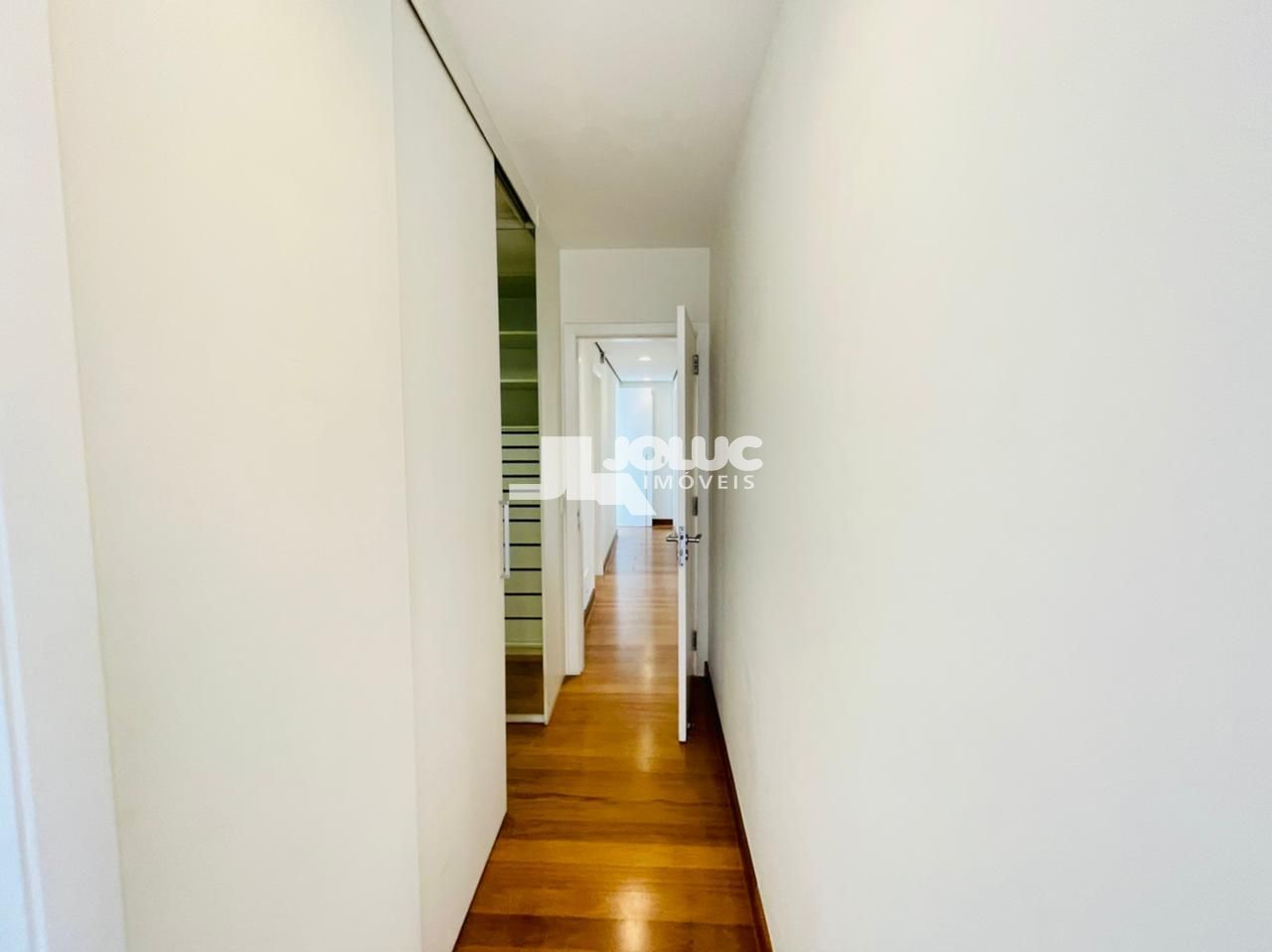 Apartamento à venda com 3 quartos, 215m² - Foto 52