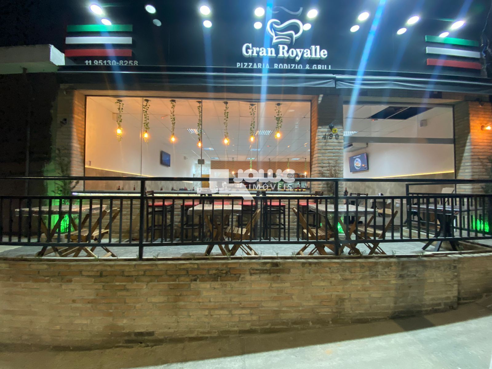 Loja-Salão, 220 m² - Foto 1