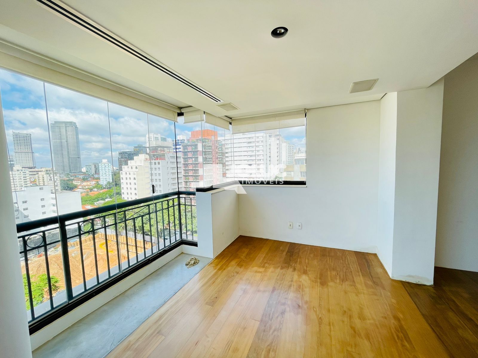 Apartamento à venda com 3 quartos, 215m² - Foto 25